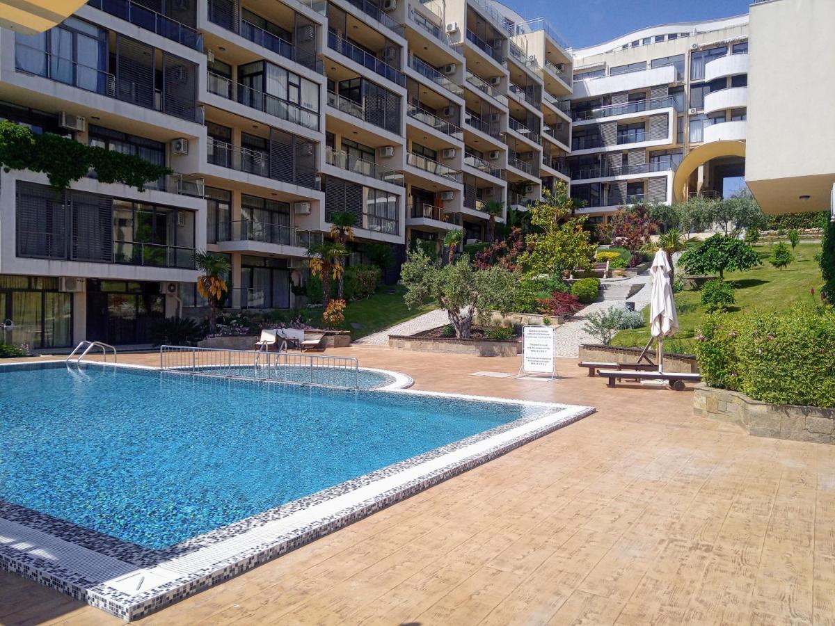 Dolce Vita II Waterfront Sunset Sea View Luxury Apartament Свети Влас Екстериор снимка