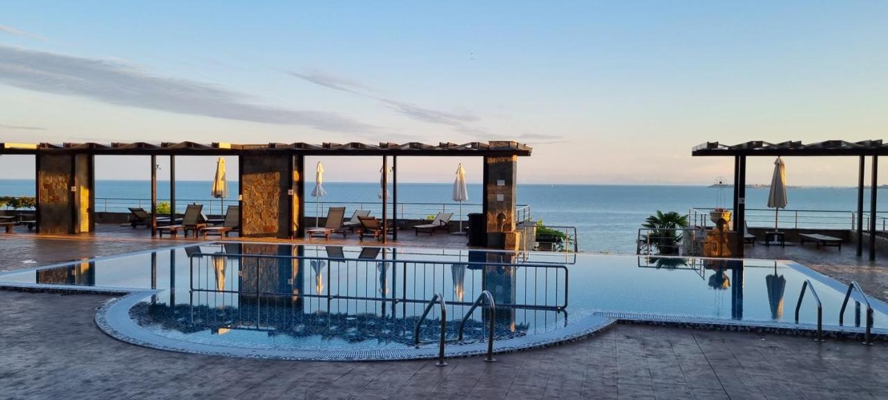 Dolce Vita II Waterfront Sunset Sea View Luxury Apartament Свети Влас Екстериор снимка