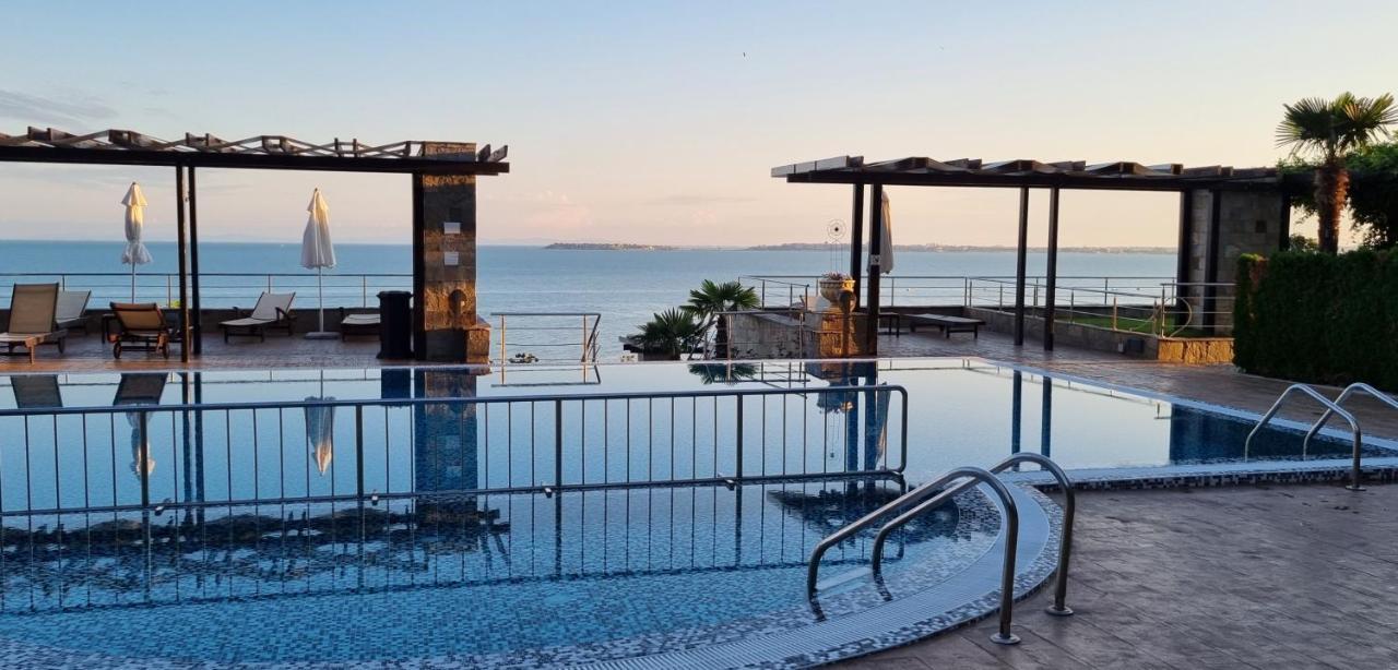 Dolce Vita II Waterfront Sunset Sea View Luxury Apartament Свети Влас Екстериор снимка