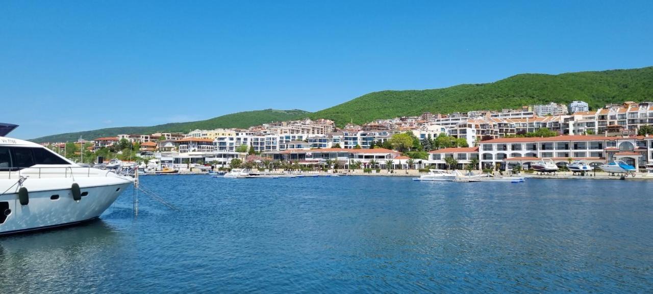 Dolce Vita II Waterfront Sunset Sea View Luxury Apartament Свети Влас Екстериор снимка